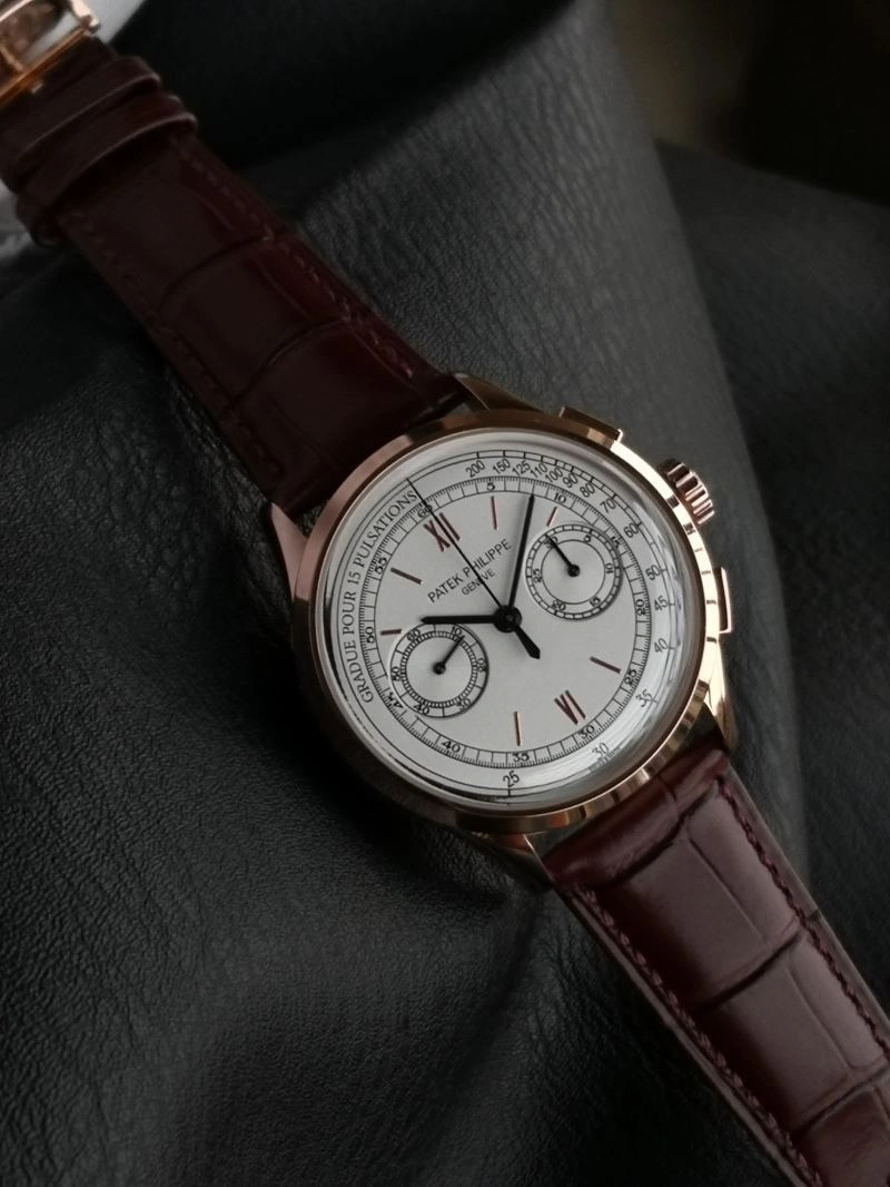 Snug PATEK PHILIPPE Watches 195022