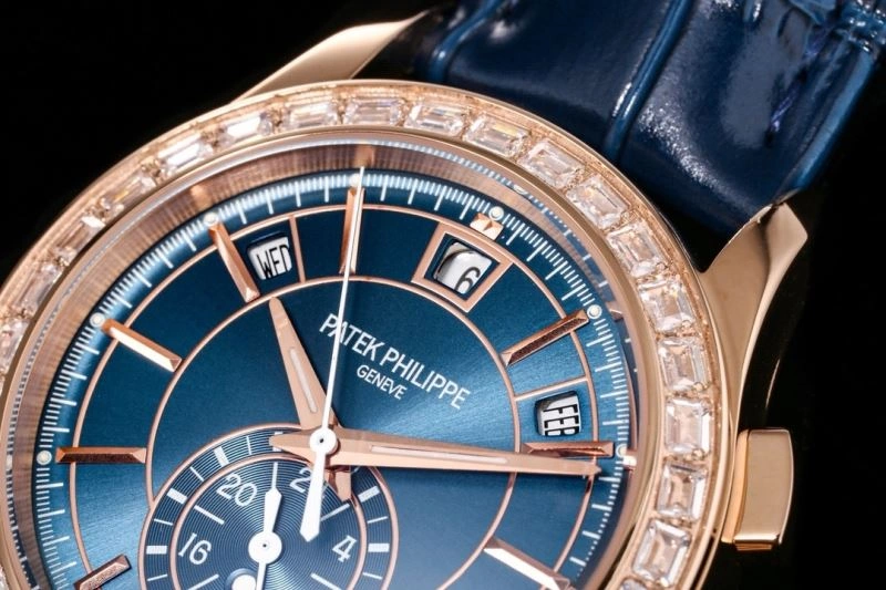Snug PATEK PHILIPPE Watches 195015
