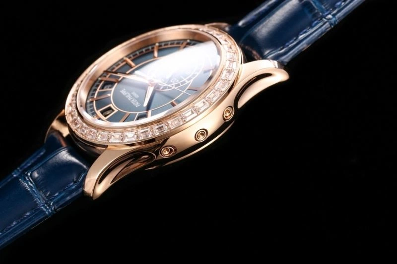 Snug PATEK PHILIPPE Watches 195015