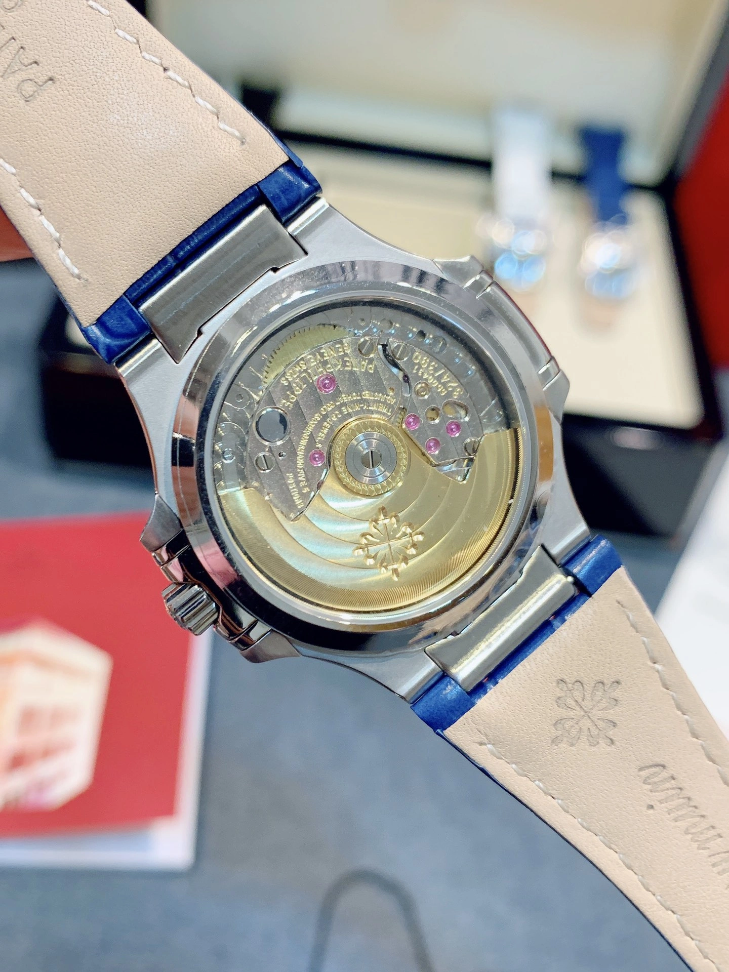 Effortless PATEK PHILIPPE Watches 194886