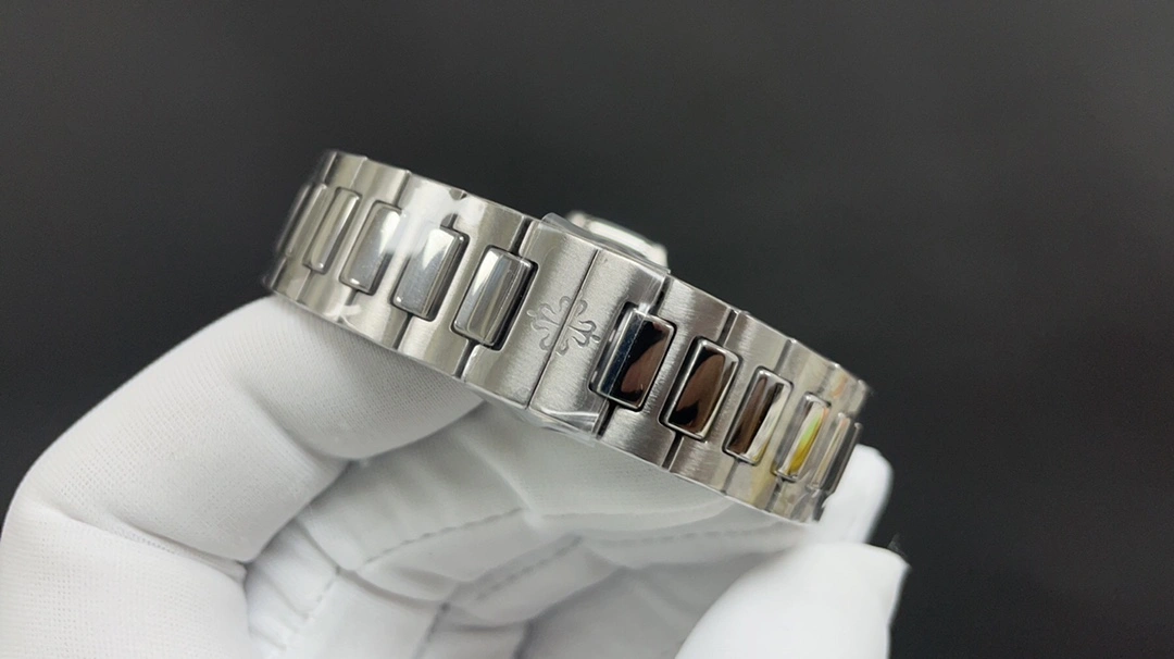 PATEK PHILIPPE Watches Refined 194875
