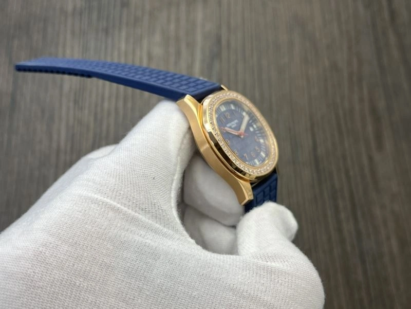 WeatherProof PATEK PHILIPPE Watches 194838