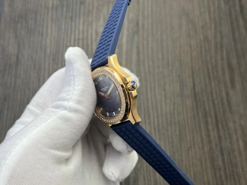 WeatherProof PATEK PHILIPPE Watches 194838
