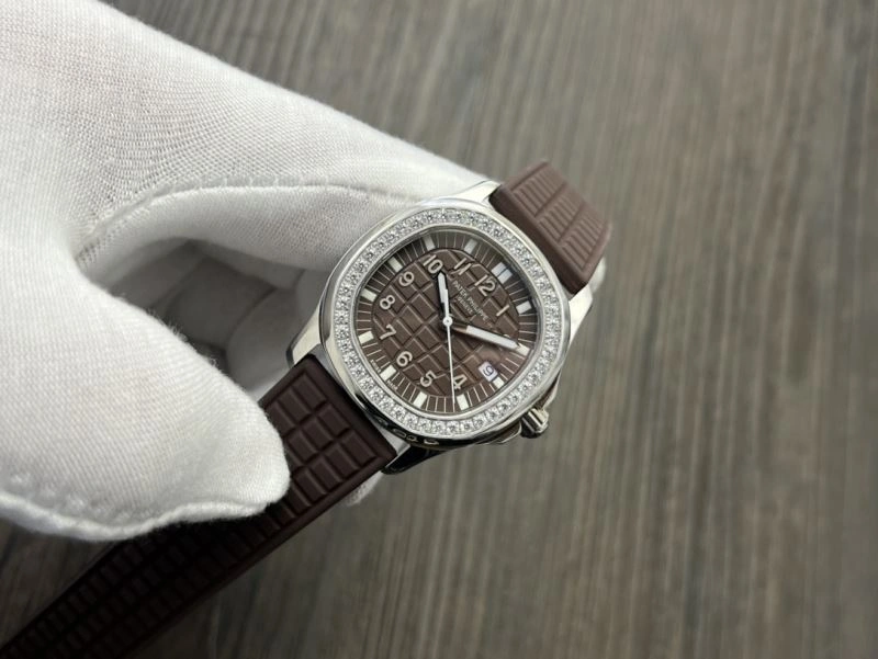 ModernLook PATEK PHILIPPE Watches 194830