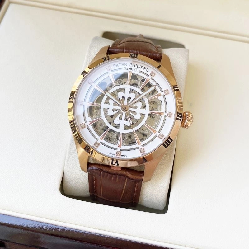 Sleek PATEK PHILIPPE Watches 194761