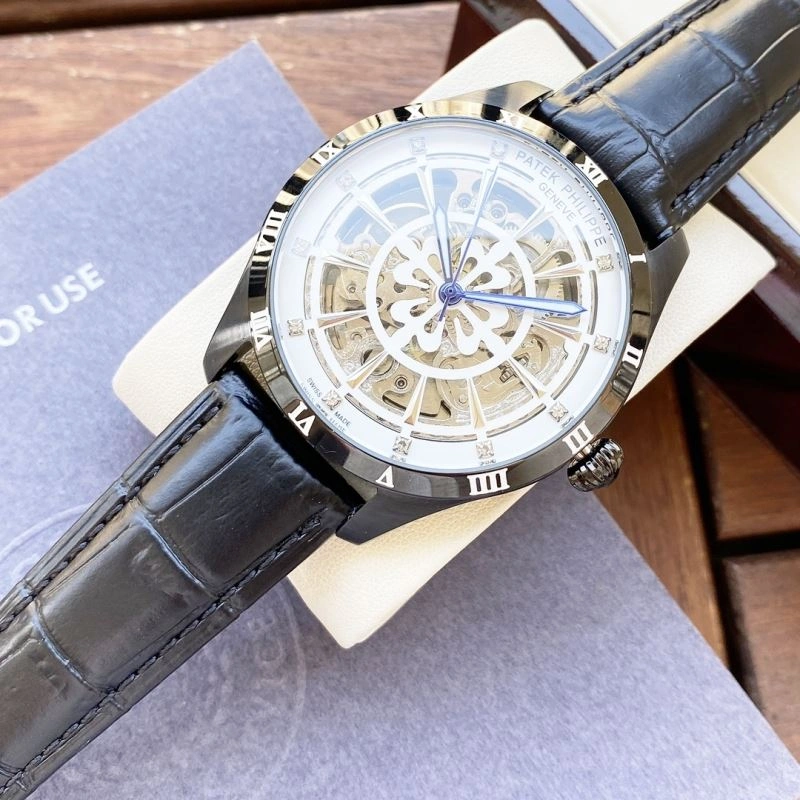Sleek PATEK PHILIPPE Watches 194761