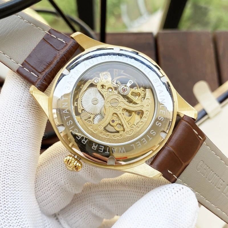 Sleek PATEK PHILIPPE Watches 194761