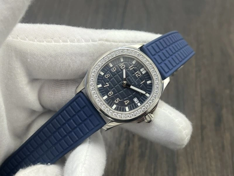 NewStyle PATEK PHILIPPE Watches 194711