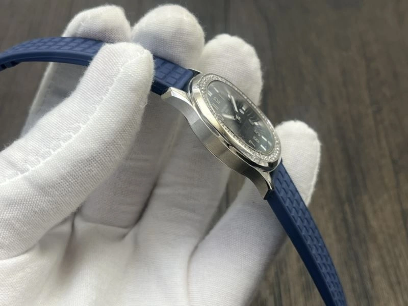 NewStyle PATEK PHILIPPE Watches 194711