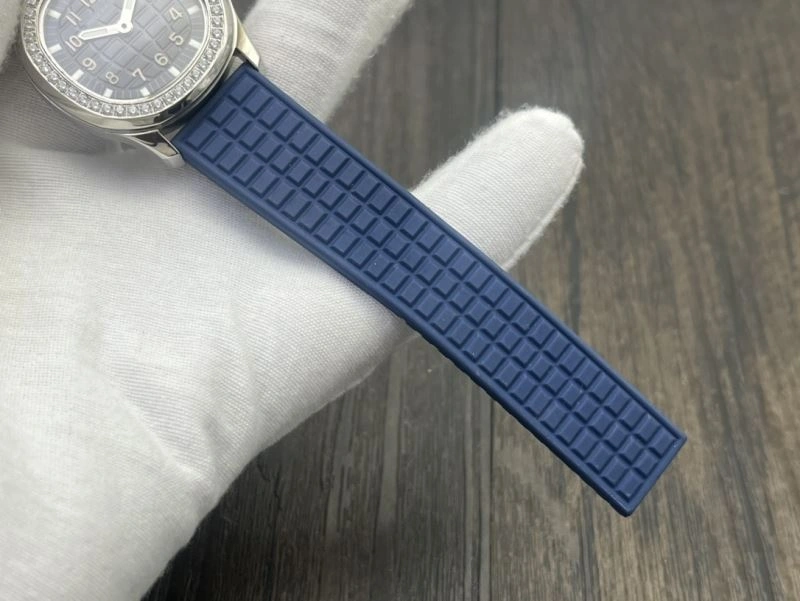 NewStyle PATEK PHILIPPE Watches 194711