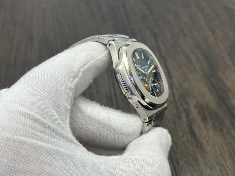 Functional PATEK PHILIPPE Watches 194718