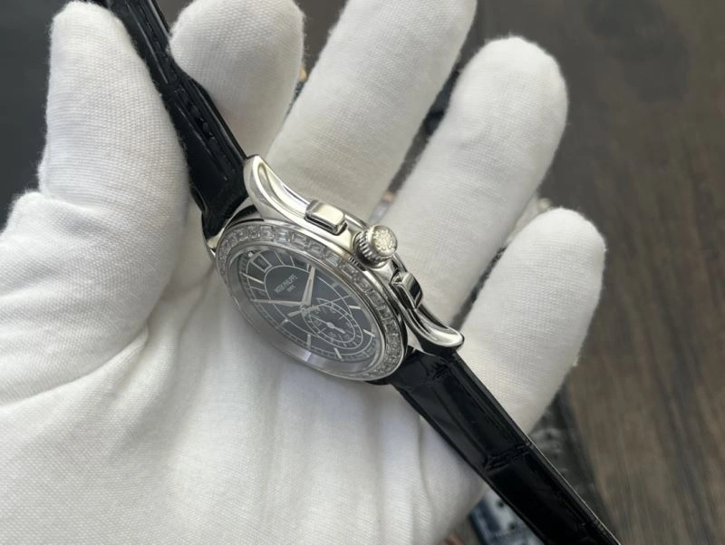 Minimalist PATEK PHILIPPE Watches 194699