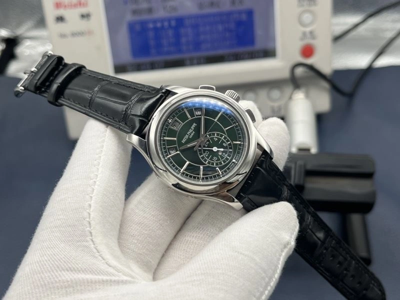 ZipUp PATEK PHILIPPE Watches 194689