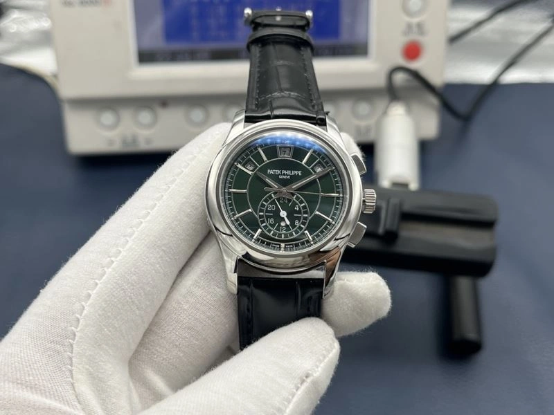 ZipUp PATEK PHILIPPE Watches 194689