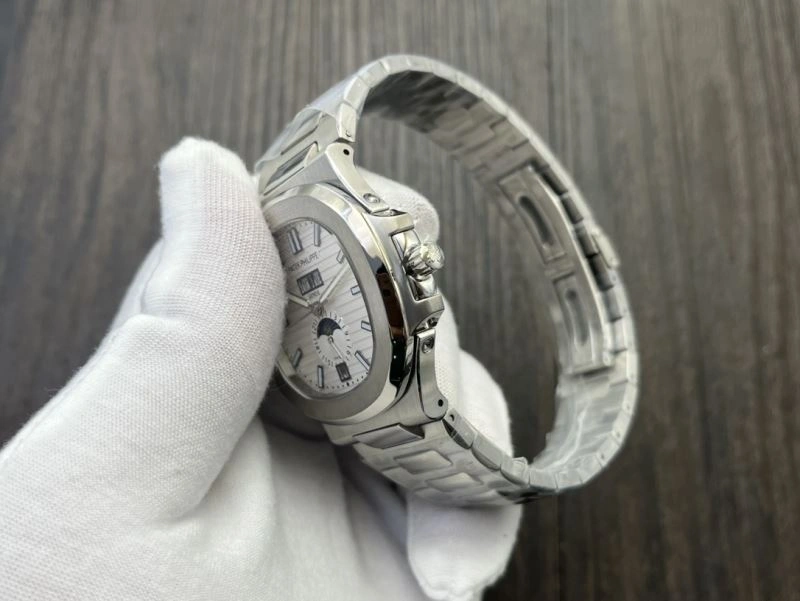 WellDesigned PATEK PHILIPPE Watches 194440