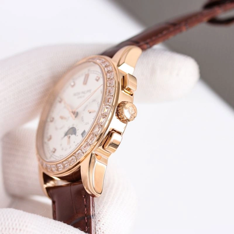 Contemporary PATEK PHILIPPE Watches 194425