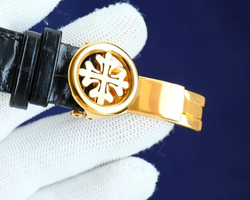 Snug PATEK PHILIPPE Watches 194420