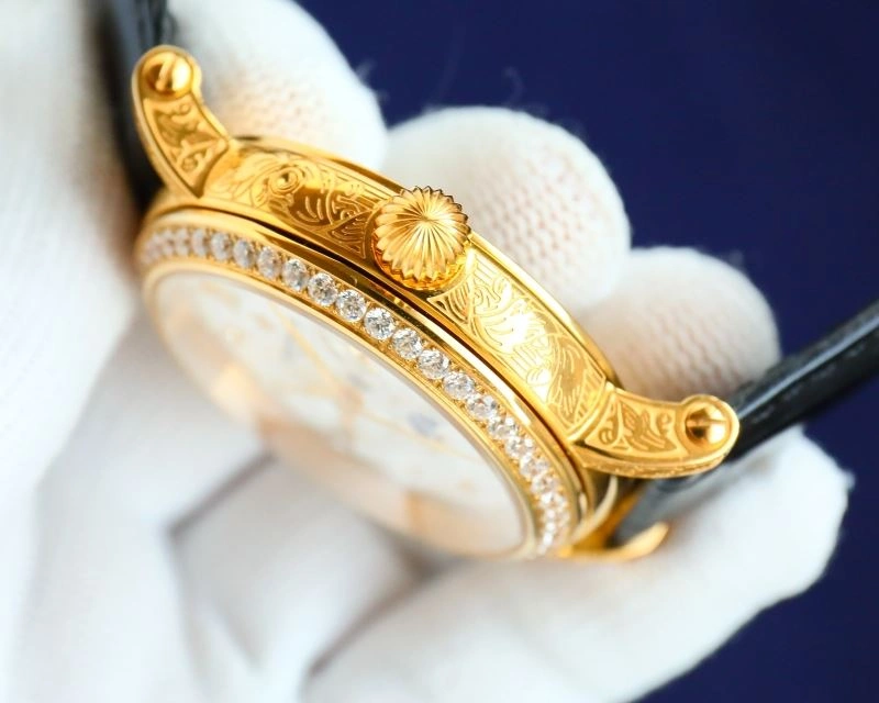 Snug PATEK PHILIPPE Watches 194420