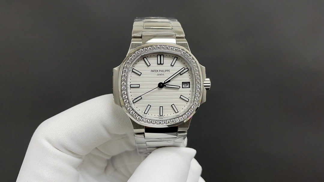 Functional PATEK PHILIPPE Watches 194326