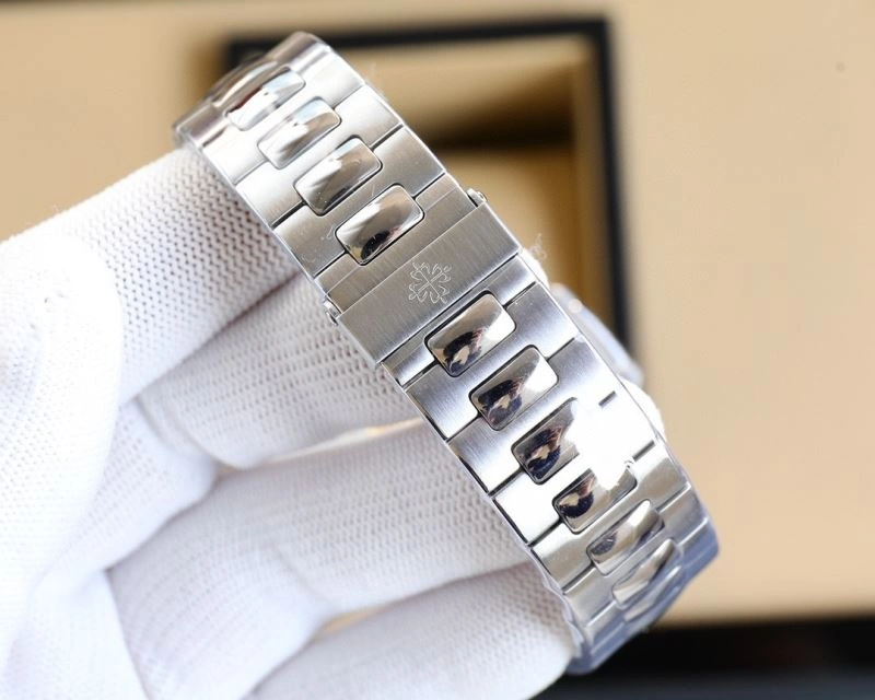 PATEK PHILIPPE Watches UrbanStyle 195872