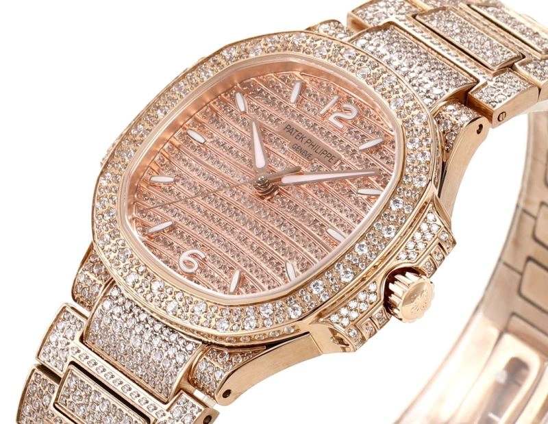 Snug PATEK PHILIPPE Watches 195852