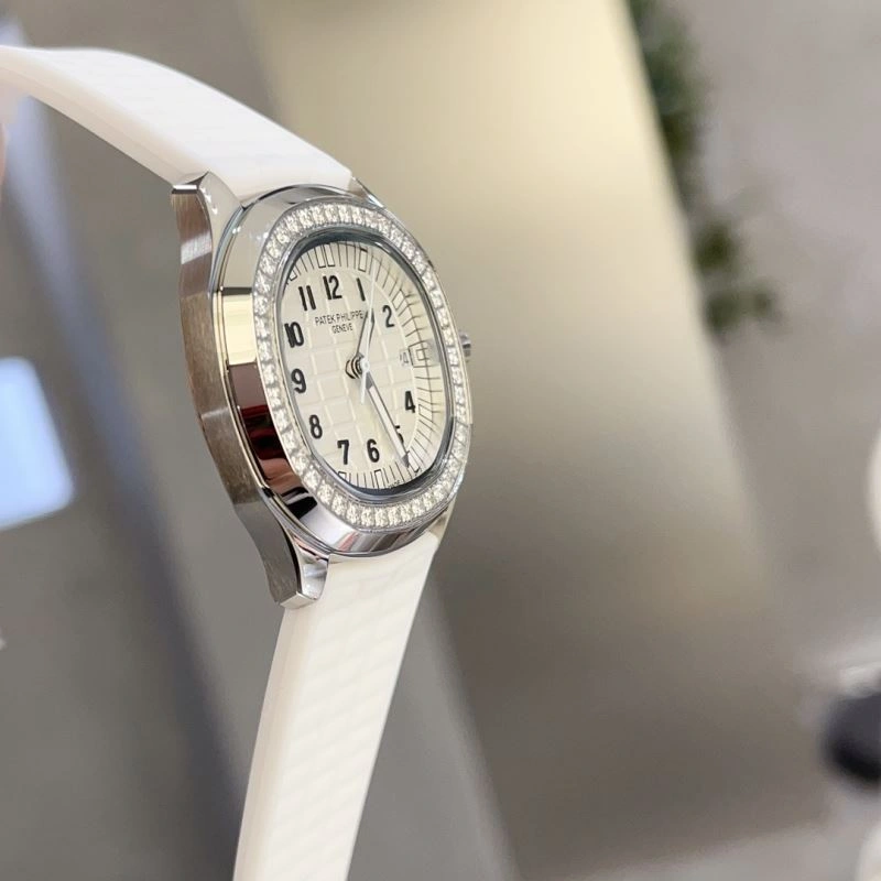 Comfortable PATEK PHILIPPE Watches 195850
