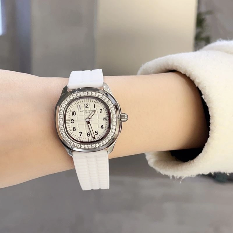 Comfortable PATEK PHILIPPE Watches 195850