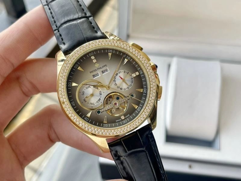 Supportive PATEK PHILIPPE Watches 195831
