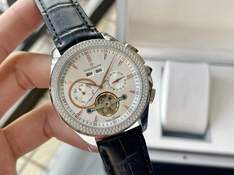 Supportive PATEK PHILIPPE Watches 195831