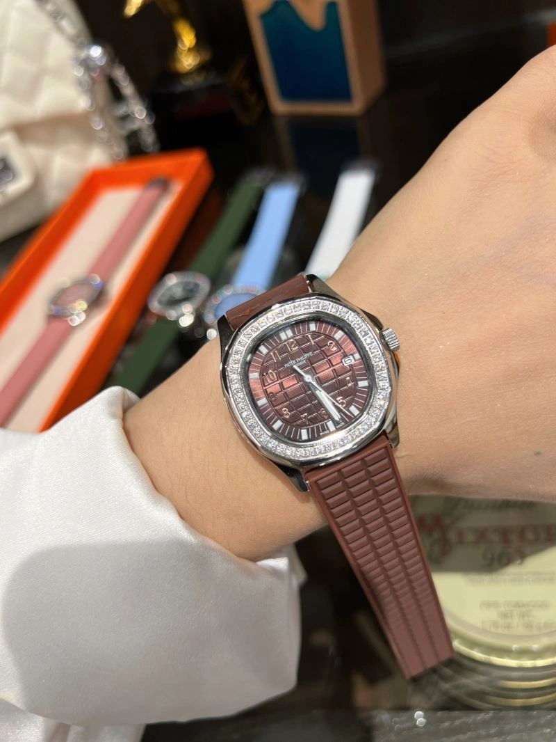 Attractive PATEK PHILIPPE Watches 195654
