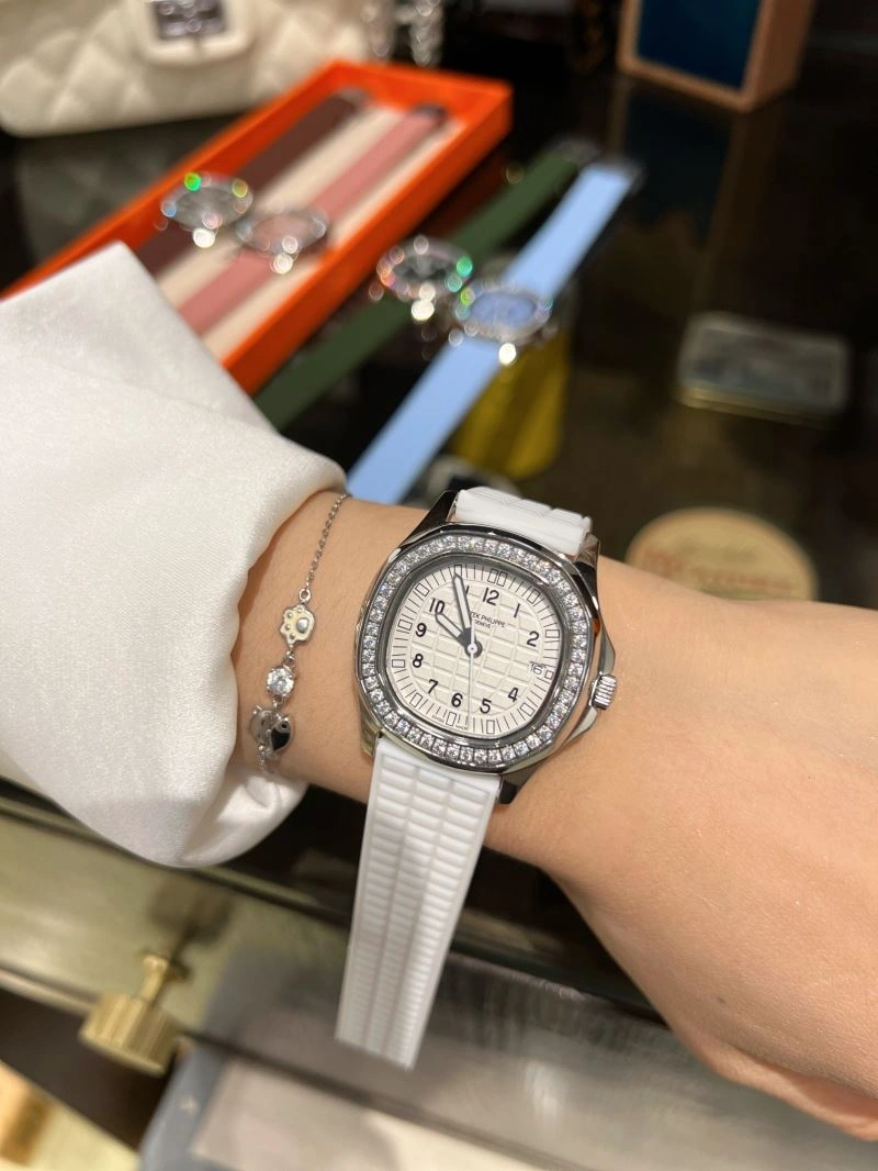 Attractive PATEK PHILIPPE Watches 195654