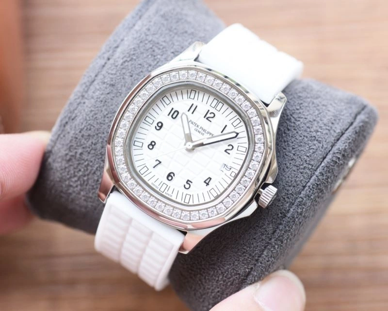 Youthful PATEK PHILIPPE Watches 195628
