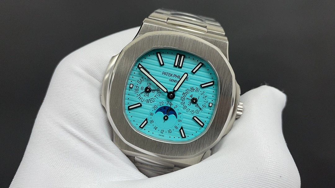 PATEK PHILIPPE Watches EyeCatching 195589
