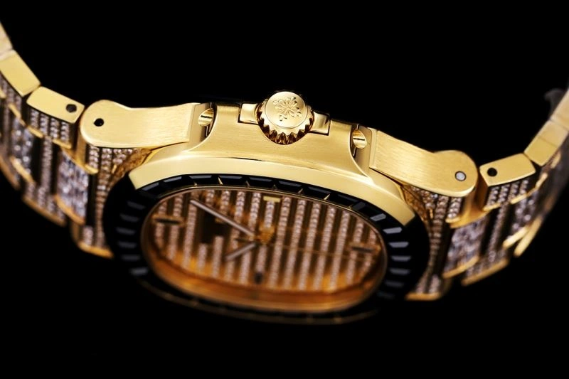 Trendsetting PATEK PHILIPPE Watches 195517
