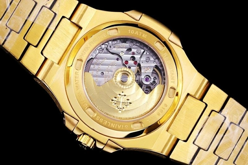Trendsetting PATEK PHILIPPE Watches 195517