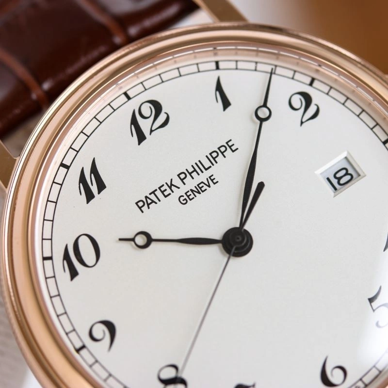 Compact PATEK PHILIPPE Watches 195501