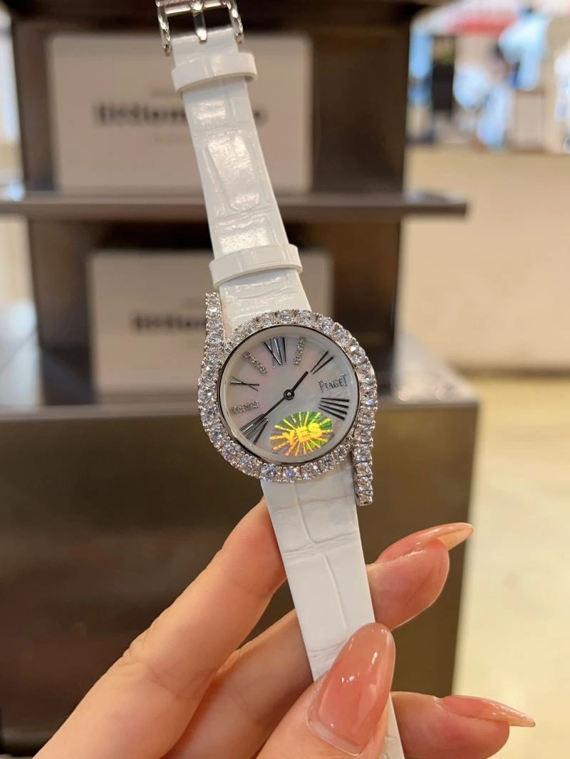 Trendsetting PIAGET Watches 198611