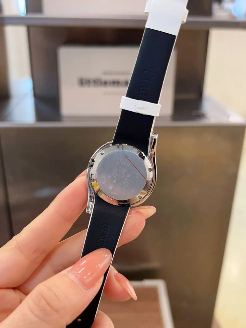 Trendsetting PIAGET Watches 198611