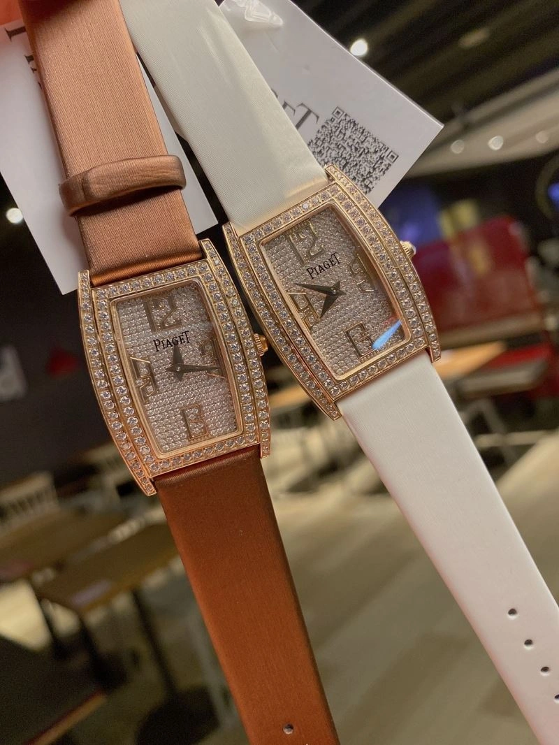 Trendsetting PIAGET Watches 198595