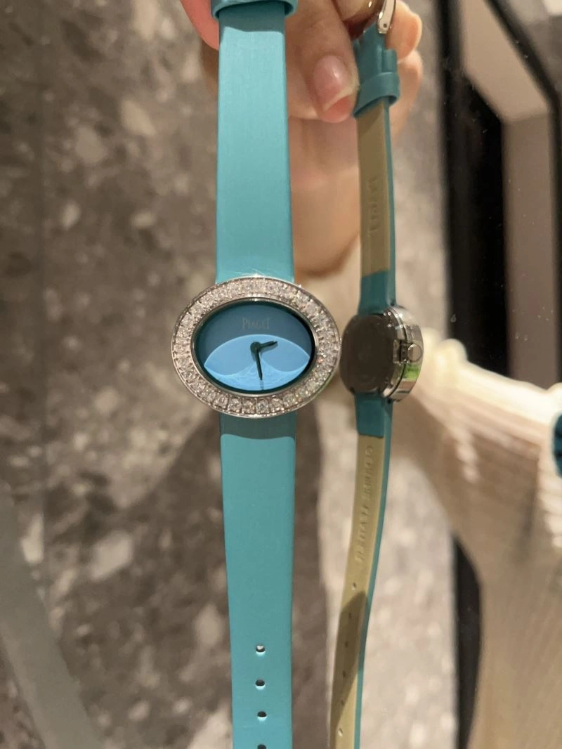 Versatile PIAGET Watches 198601