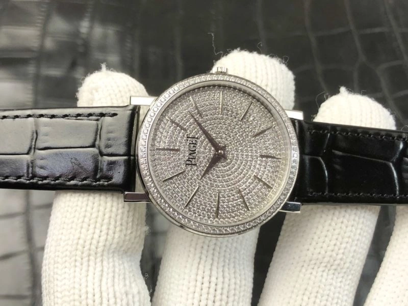 PIAGET Watches FreshLook 198584