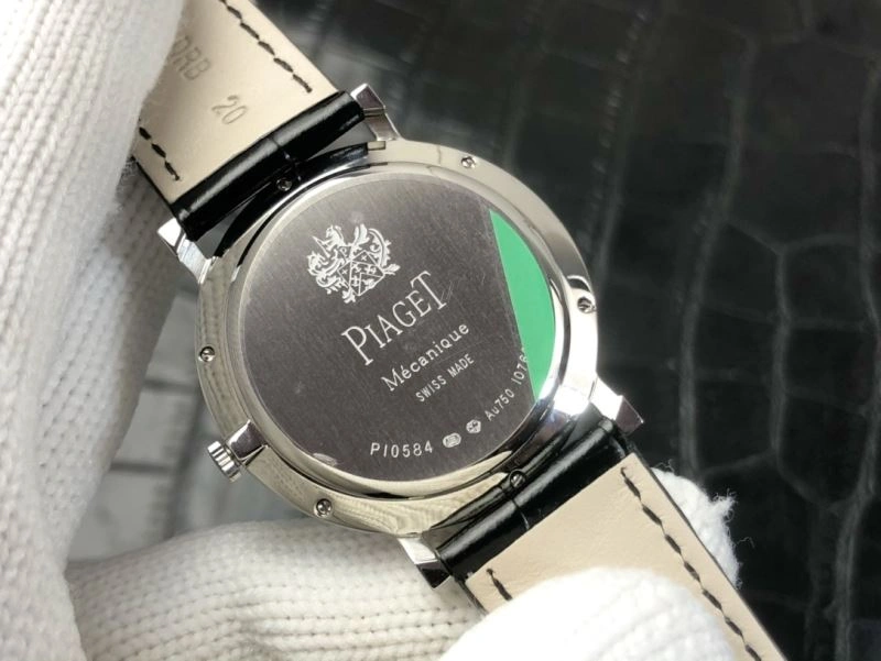 PIAGET Watches FreshLook 198584