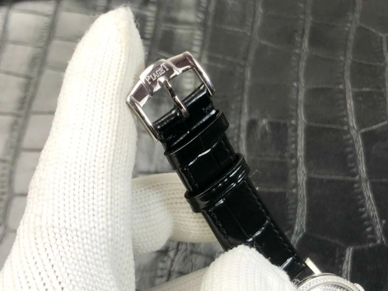 PIAGET Watches FreshLook 198584