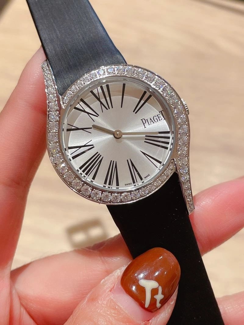 Vibrant PIAGET Watches 198577