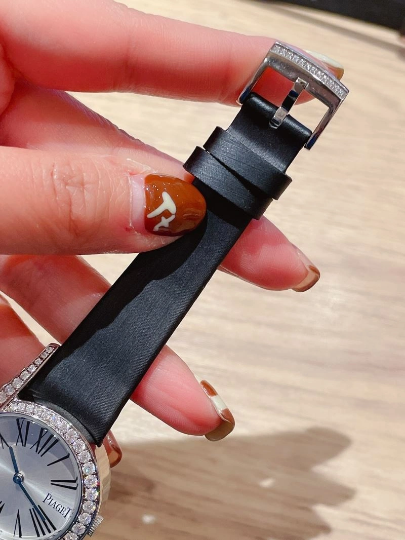 Vibrant PIAGET Watches 198577