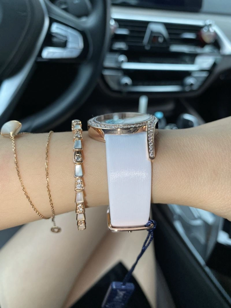 Versatile PIAGET Watches 198545