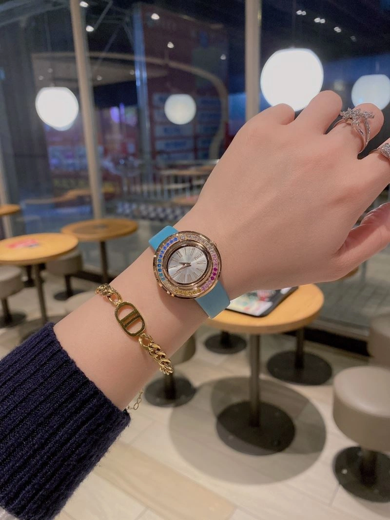 ModernLook PIAGET Watches 198542