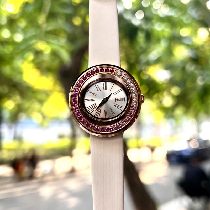 Contemporary PIAGET Watches 198507