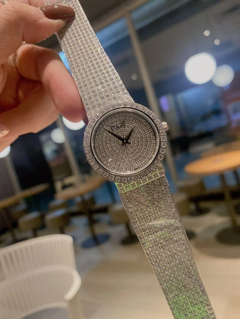 Compact PIAGET Watches 198496