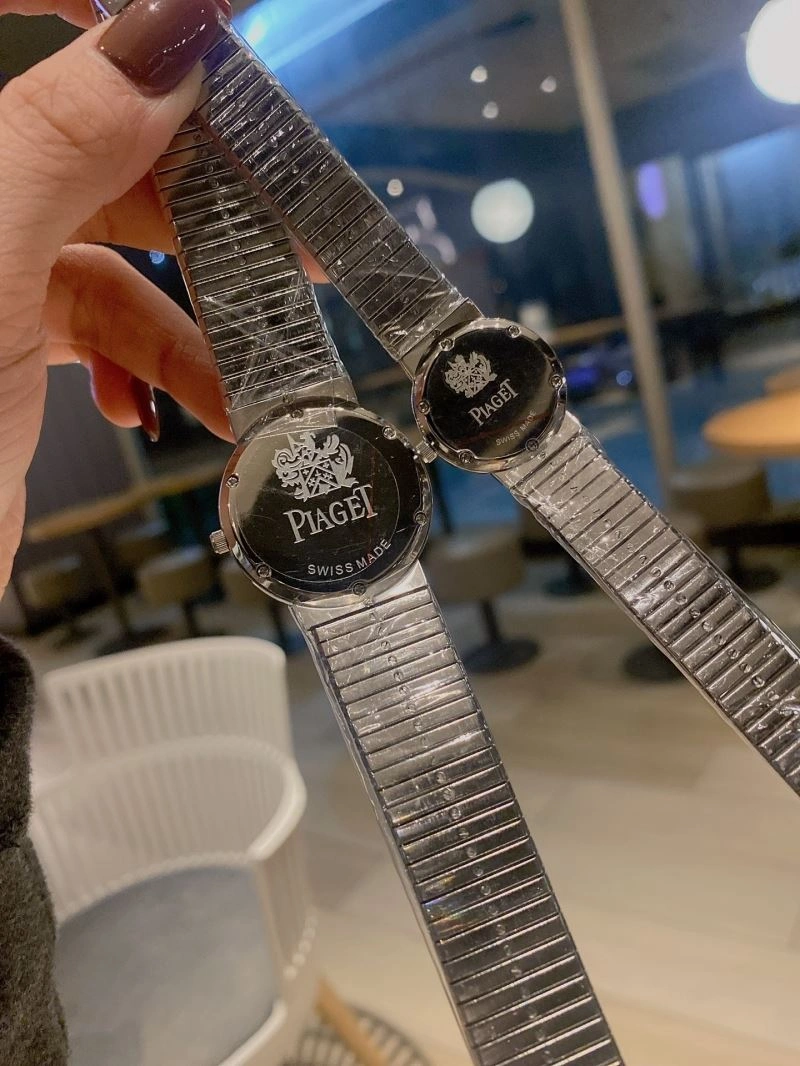 Compact PIAGET Watches 198496